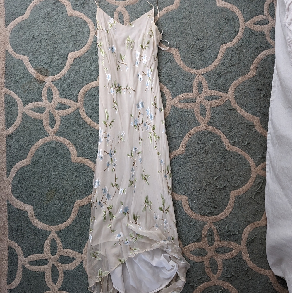 Nine to nine dress